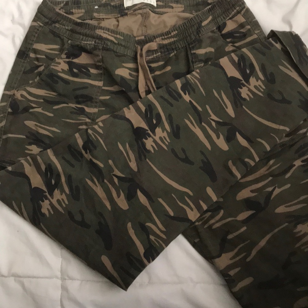 Army joggers